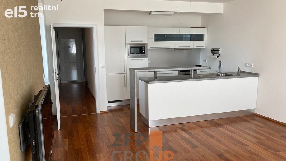 Pronájem byty 3+kk, 84 m² - Zlín
