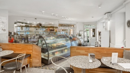 Prodej obchodního prostoru 132 m², Kladno