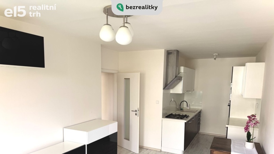 Prodej byty 2+kk, 41 m² - Kladno - Kročehlavy