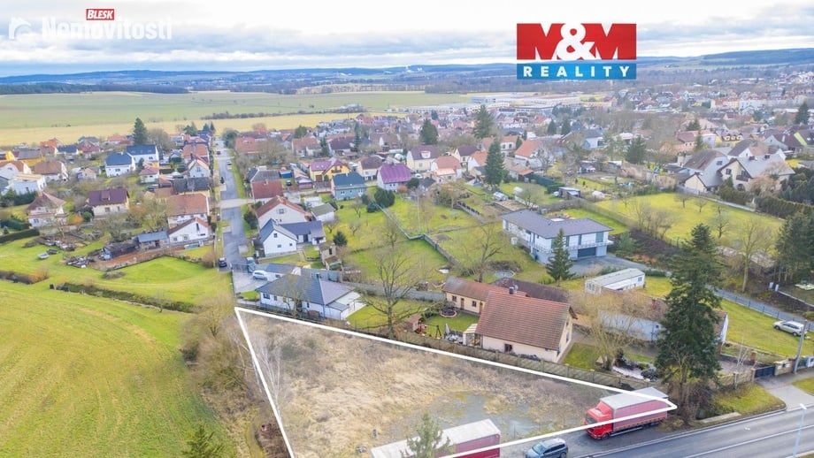Prodej stavebního pozemku 1 422 m², Chotěšov