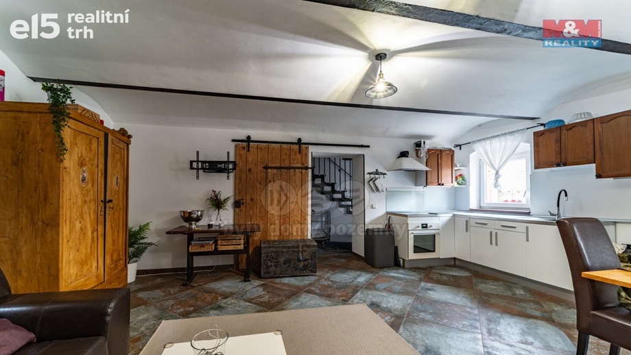 Prodej rodinné domy, 414 m² - Kostelec - Ostrov u Stříbra