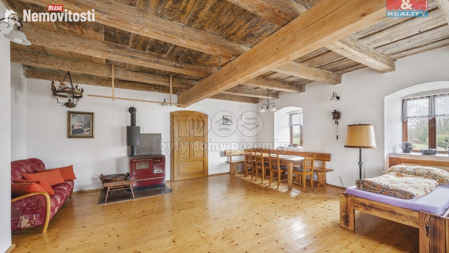 Prodej rodinného domu 280 m², Vernéřovice