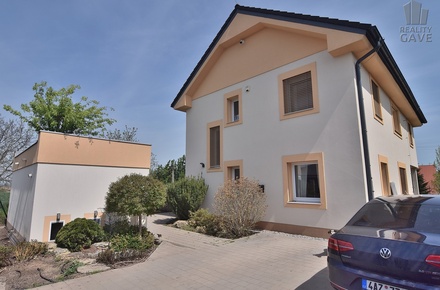 Prodej rodinného domu 178 m², Hostouň