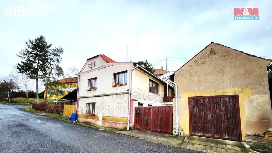Prodej rodinné domy, 150 m² - Chraberce