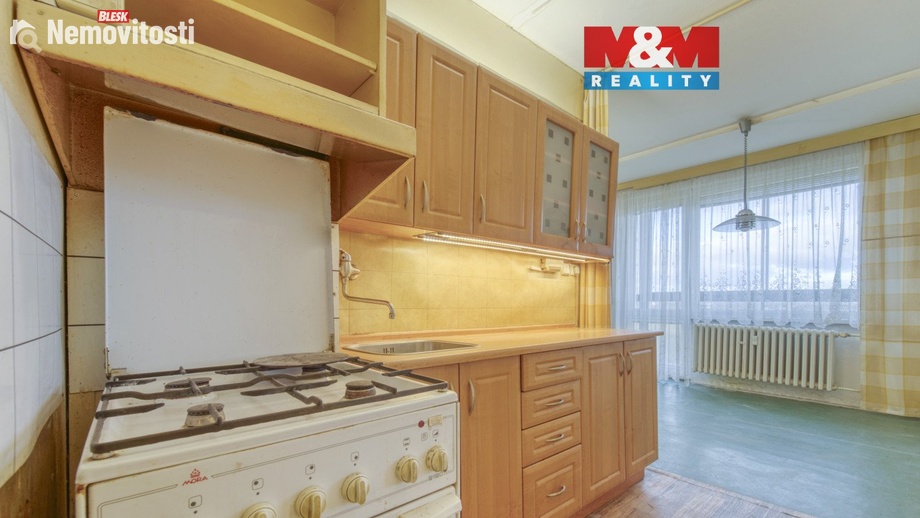 Prodej bytu 3+kk 57 m², Karlovy Vary - Stará Role