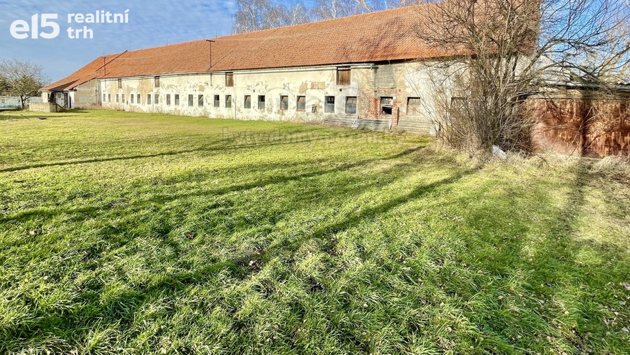 Prodej zemědělské objekty, 1 700 m² - Dolní Chvatliny - Mančice