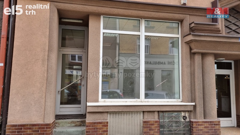 Pronájem obchodní prostory, 50 m² - Český Těšín