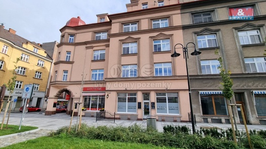 Pronájem obchodní prostory, 100 m² - Český Těšín