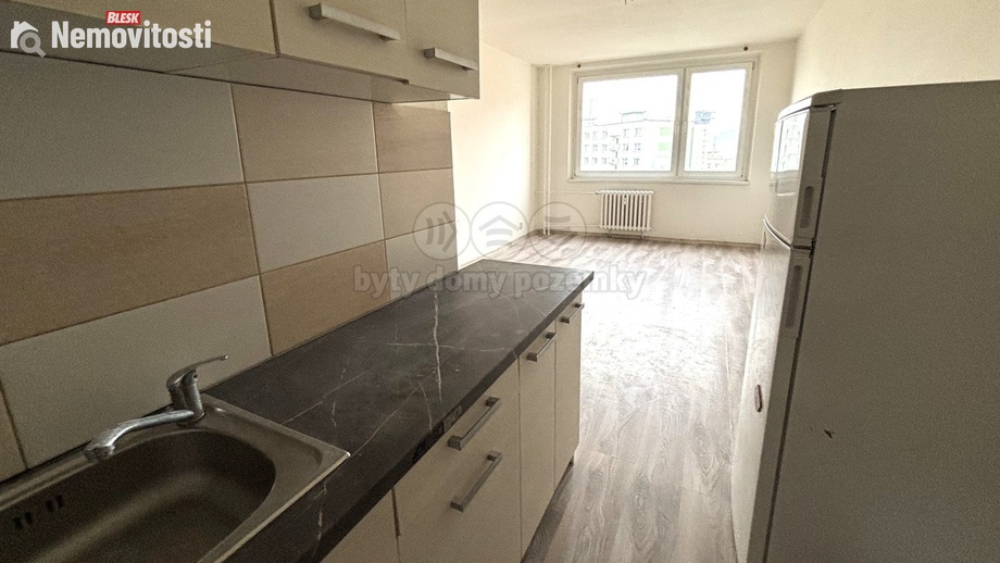 Prodej bytu 2+kk 40 m², Krupka - Maršov