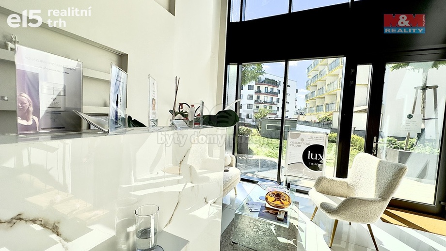 Pronájem obchodní prostory, 18 m² - Praha - Modřany