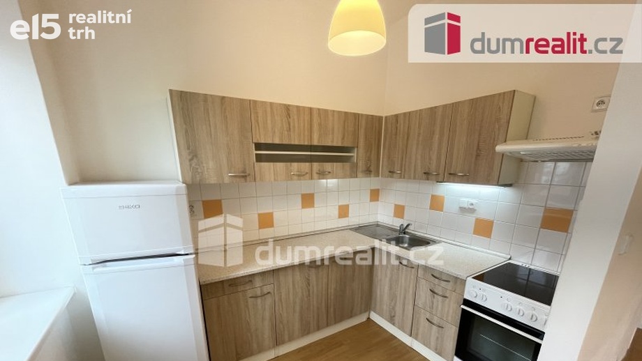 Pronájem byty 1+kk, 29 m² - Praha - Smíchov