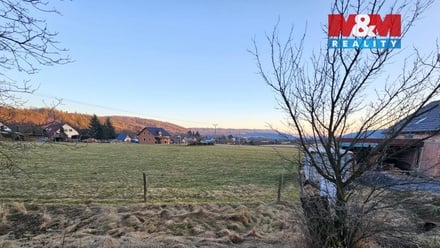 Prodej pole 2 113 m², Odry