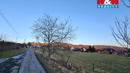 Prodej pole 2 113 m², Odry