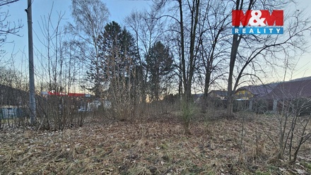 Prodej pole 1 439 m², Odry