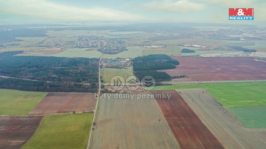 Prodej pole 299 m², Tlučná