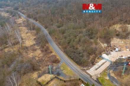 Prodej komerčního pozemku 918 m², Světec