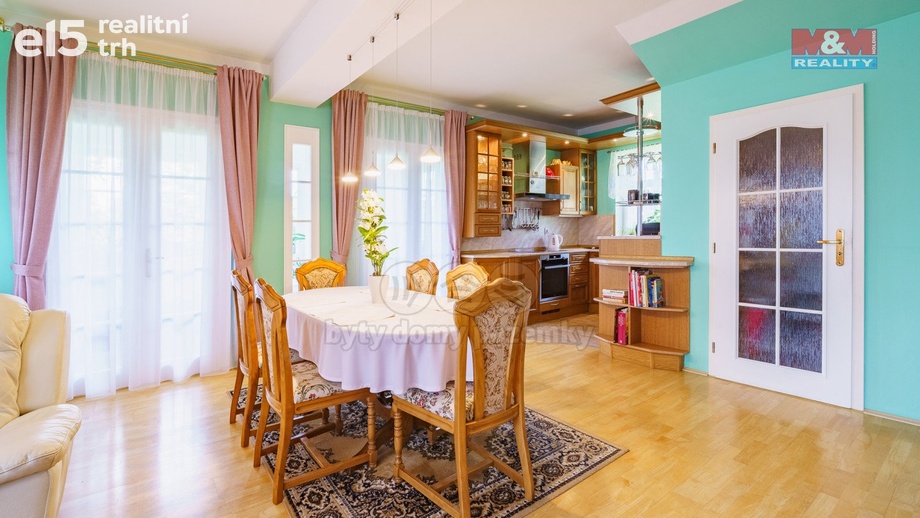 Prodej rodinné domy, 348 m² - Skalná