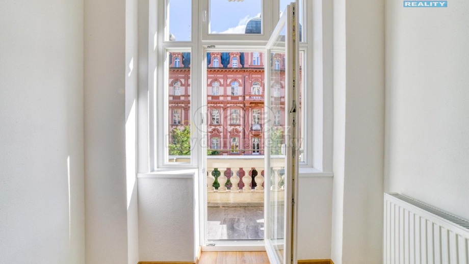 Prodej byty 2+1, 62 m² - Karlovy Vary