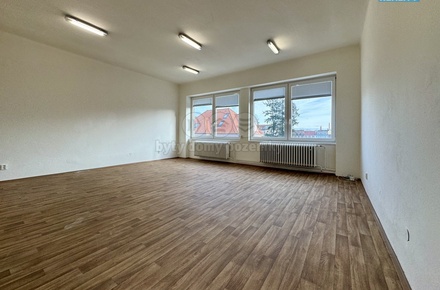 Pronájem kanceláře, 34 m² - Benešov