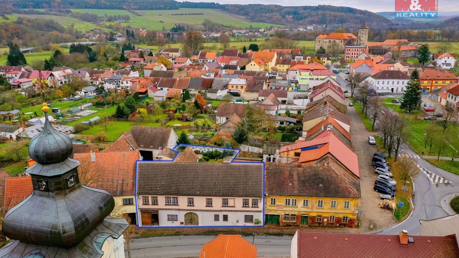 Prodej rodinného domu 378 m², Švihov