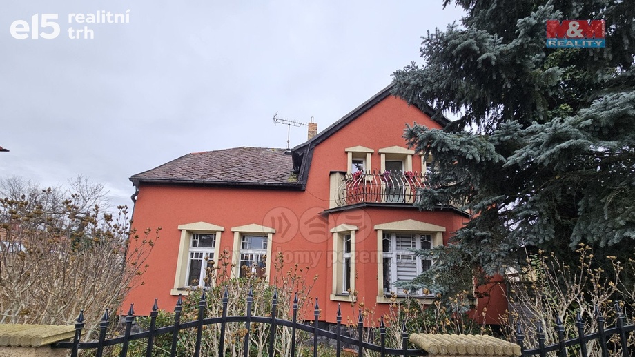 Prodej rodinné domy, 220 m² - Praha - Horní Počernice