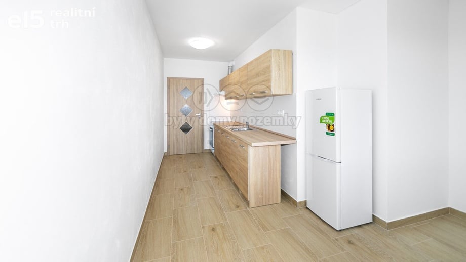 Pronájem byty 3+kk, 45 m² - Dnešice