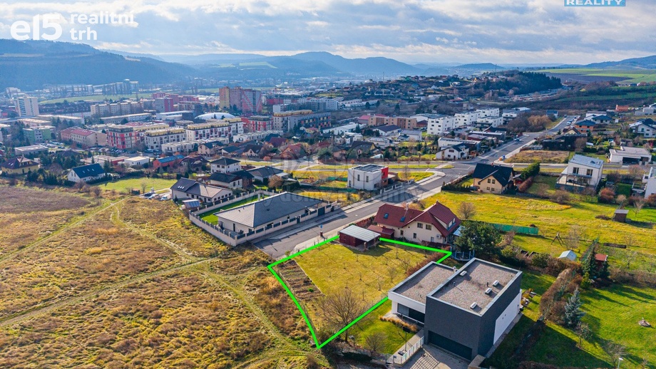 Prodej pozemky pro bydlení, 975 m² - Beroun
