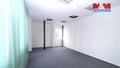 Pronájem kanceláře 695 m², Praha 3