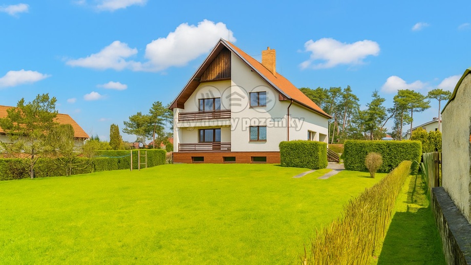 Prodej rodinné domy, 270 m² - Borek