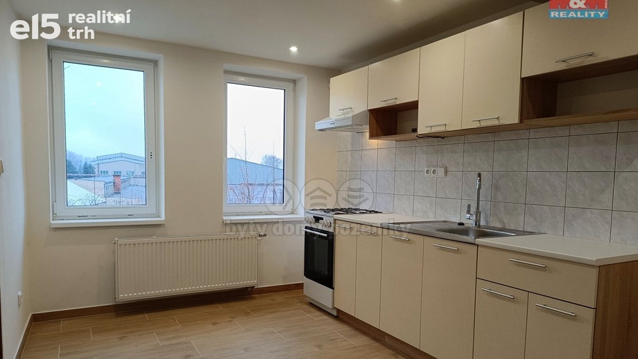 Pronájem byty 2+1, 61 m² - Vratimov