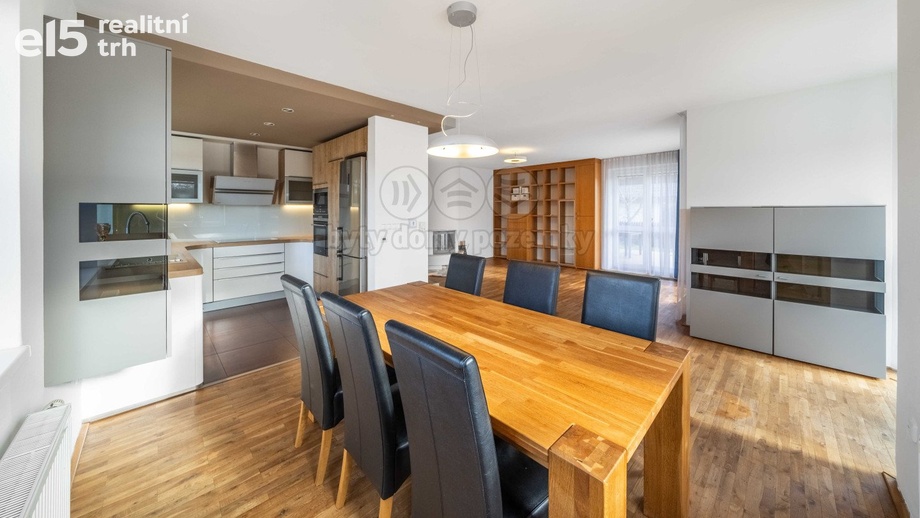 Prodej rodinné domy, 194 m² - Hostivice