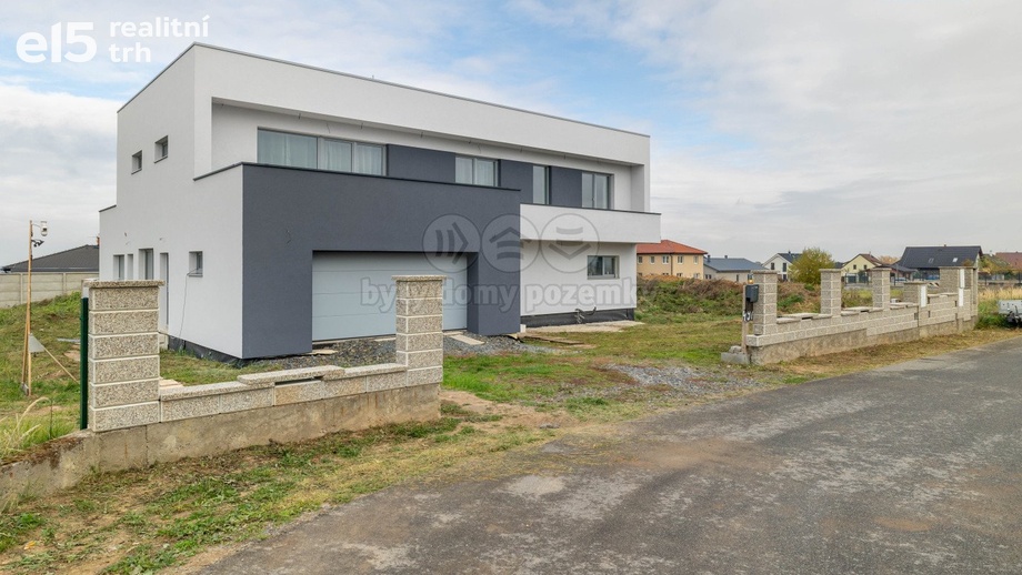 Prodej rodinné domy, 240 m² - Křenice