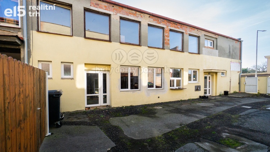 Prodej obchodní prostory, 800 m² - Borohrádek