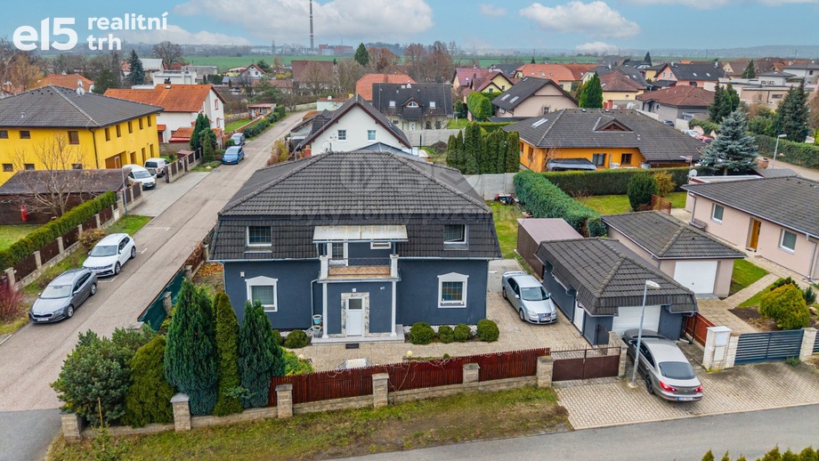 Prodej rodinné domy, 254 m² - Hovorčovice