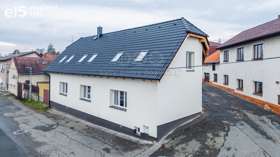 Prodej rodinné domy, 196 m² - Sedlčany