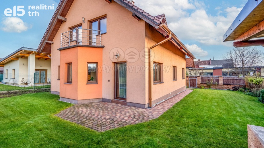 Prodej rodinné domy, 171 m² - Hradec Králové - Kukleny
