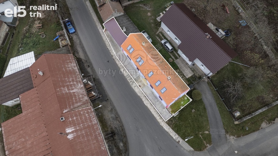 Prodej obchodní prostory, 170 m² - Krupá