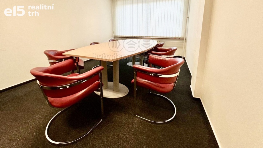 Pronájem kanceláře, 97 m² - Chomutov
