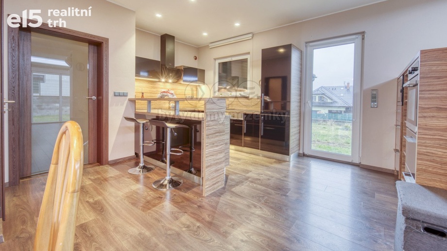 Prodej rodinné domy, 173 m² - Jince