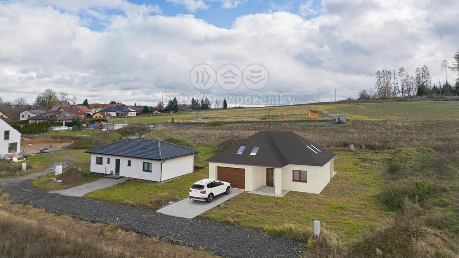 Prodej stavebního pozemku 786 m², Jindřichův Hradec - Děbolín