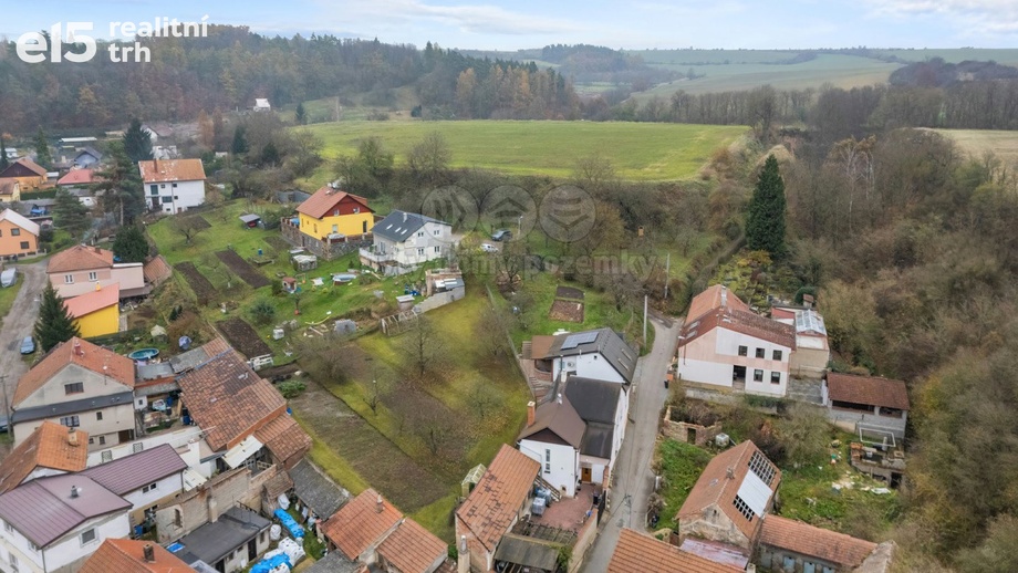 Prodej pozemky pro bydlení, 1 055 m² - Kralupy nad Vltavou - Zeměchy