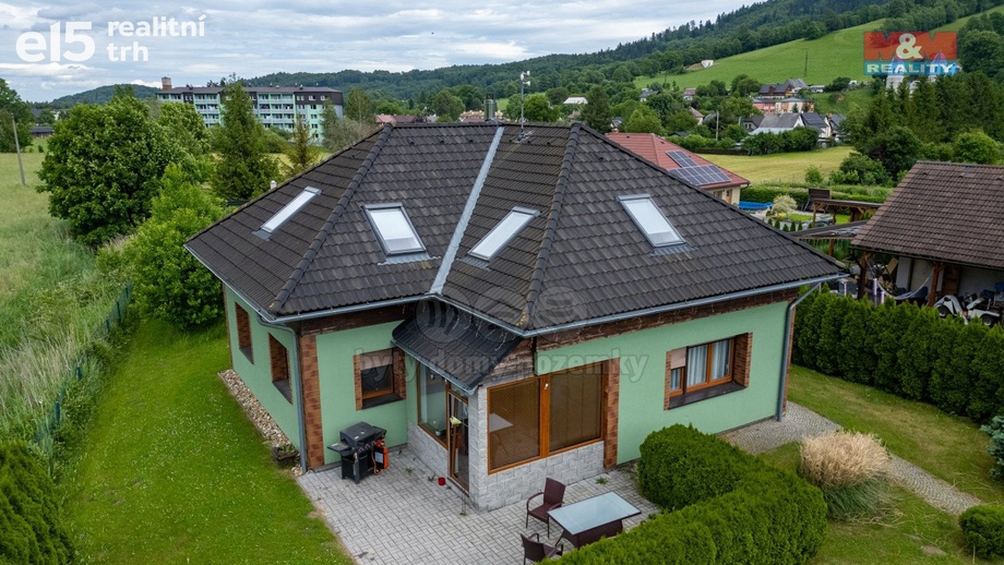 Prodej rodinné domy, 242 m² - Česká Ves
