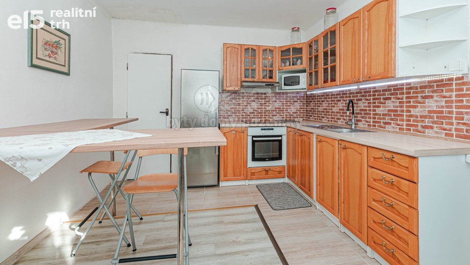 Prodej rodinné domy, 160 m² - Nahořany