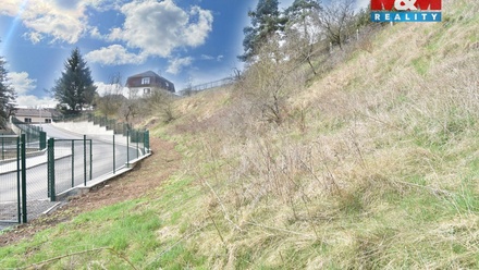 Prodej stavebního pozemku 1 217 m², Komárov