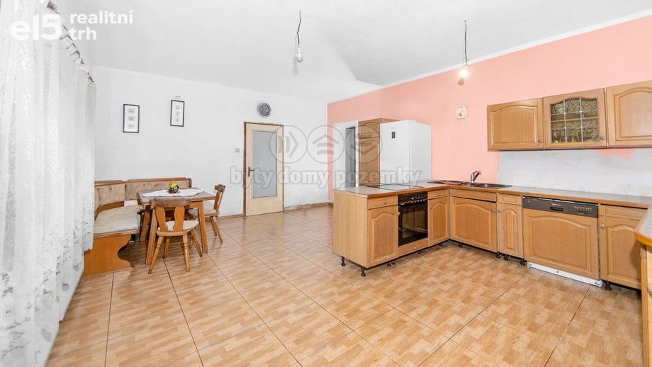 Prodej rodinné domy, 243 m² - Zhoř