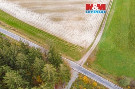 Prodej pole 1 661 m², Javornice