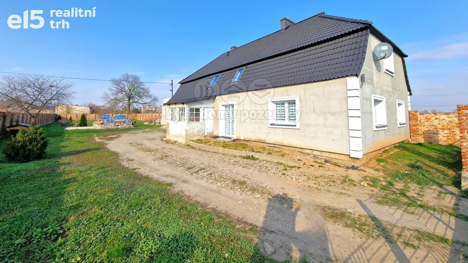Prodej rodinné domy, 200 m² - Opava - Vávrovice