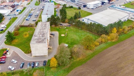 Prodej komerčního pozemku 715 m², Hradec Králové