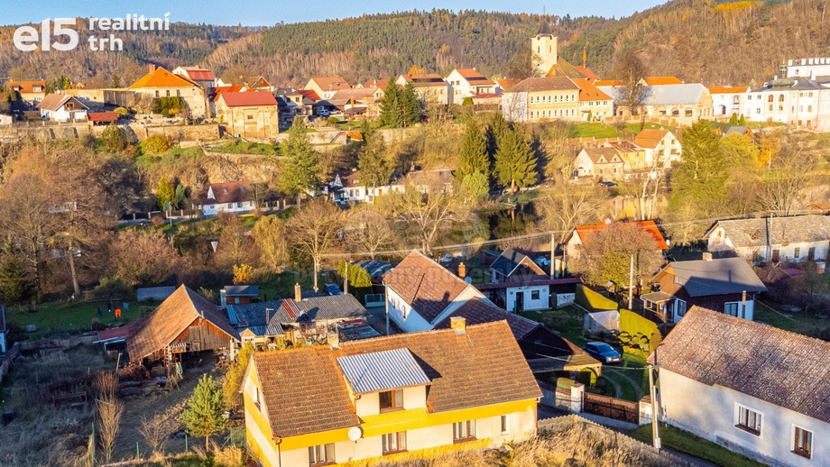 Prodej rodinné domy, 196 m² - Kácov