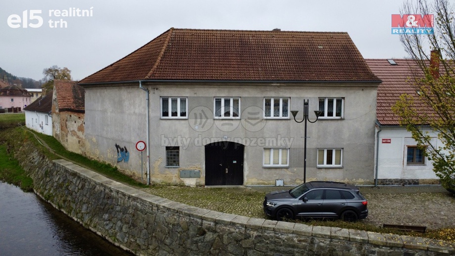 Prodej rodinné domy, 382 m² - Volyně
